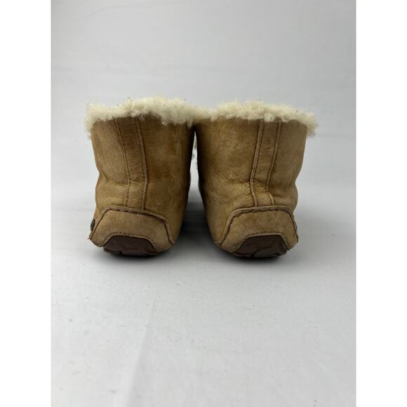 UGG Slippers Women’s 7 Chestnut Shearling Suede Leather Moccasin Indoor Outdoor - Picture 5 of 14